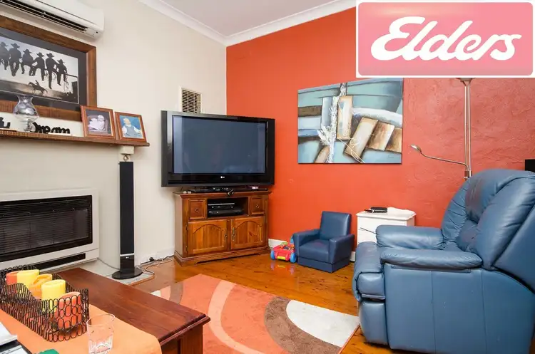 Fifth view of Homely house listing, 834 Lamport Crescent, West Albury NSW 2640