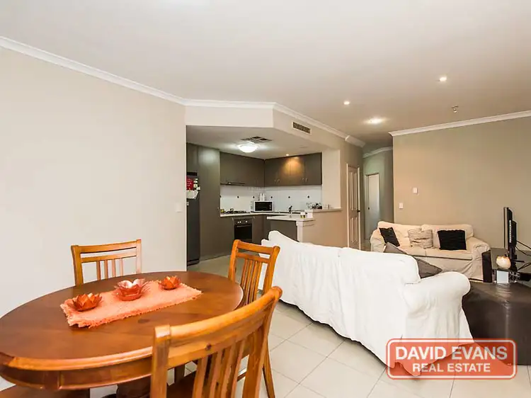 Fourth view of Homely house listing, 3 Alberta Pocket, Joondalup WA 6027