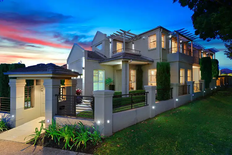 1 Medora Street, Cabarita NSW 2137