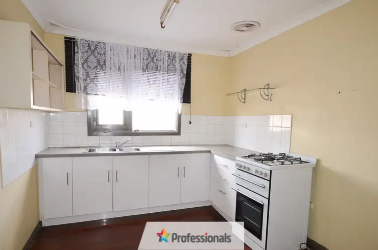 Fifth view of Homely house listing, 9 Parkview Street, Mandurah WA 6210