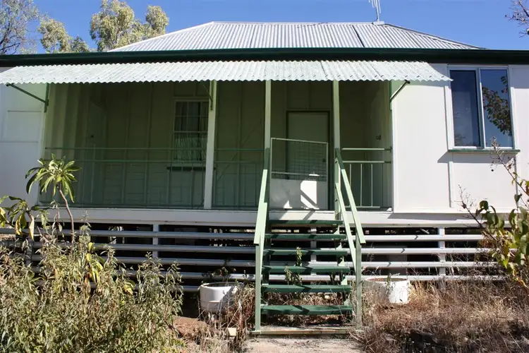 97 Woodbine Street, Springsure QLD 4722