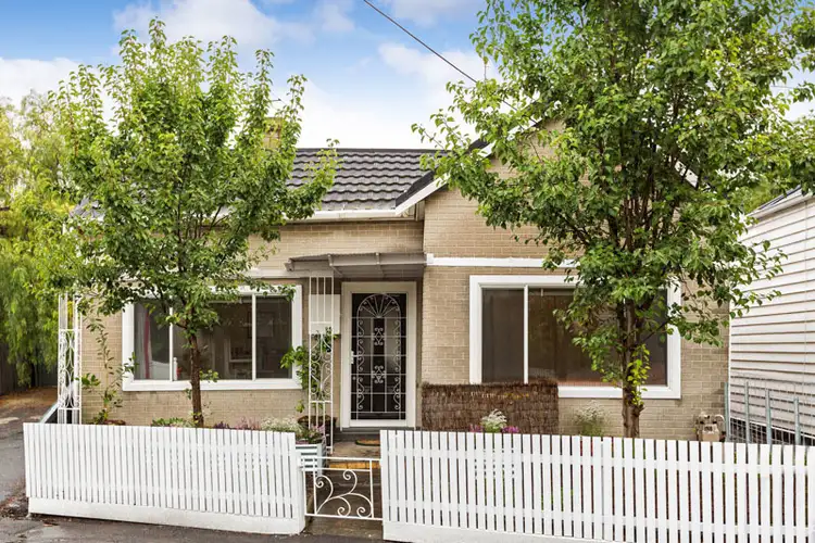 1 Dowman Street, Newport VIC 3015