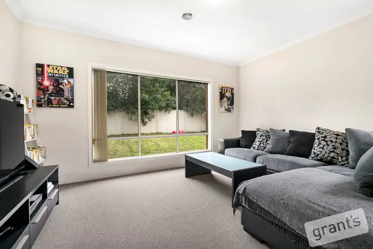 Sixth view of Homely house listing, 5 Sassafras Close, Pakenham VIC 3810