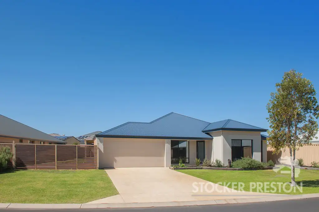Main view of Homely house listing, 19 Santons Approach, Yalyalup WA 6280