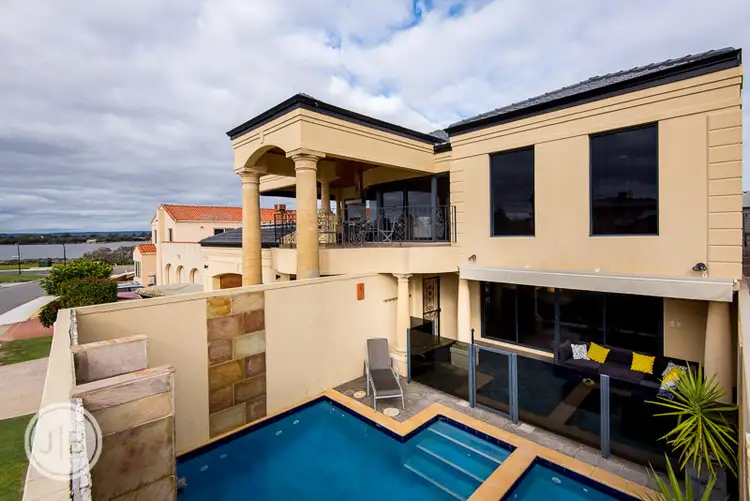 Fifth view of Homely house listing, 33 Howard Parade, Salter Point WA 6152