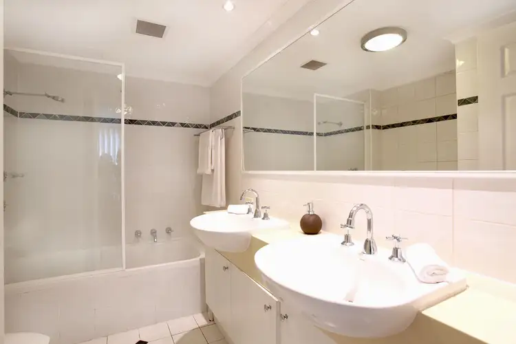 Sixth view of Homely unit listing, 1/239 Victoria Avenue, Chatswood NSW 2067