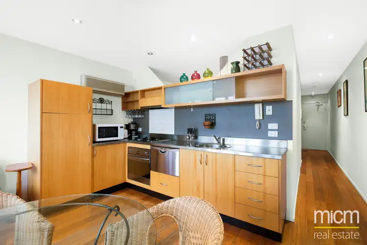 Third view of Homely apartment listing, 72/30 Russell Street, Melbourne VIC 3000
