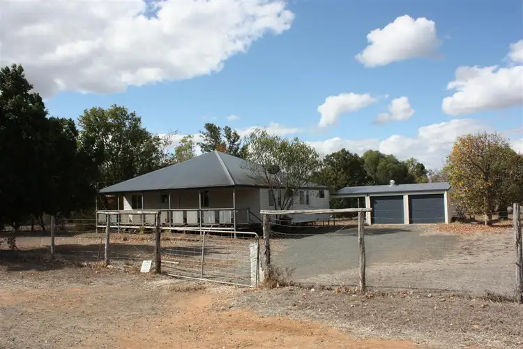 2 Retro Street, Capella QLD 4723