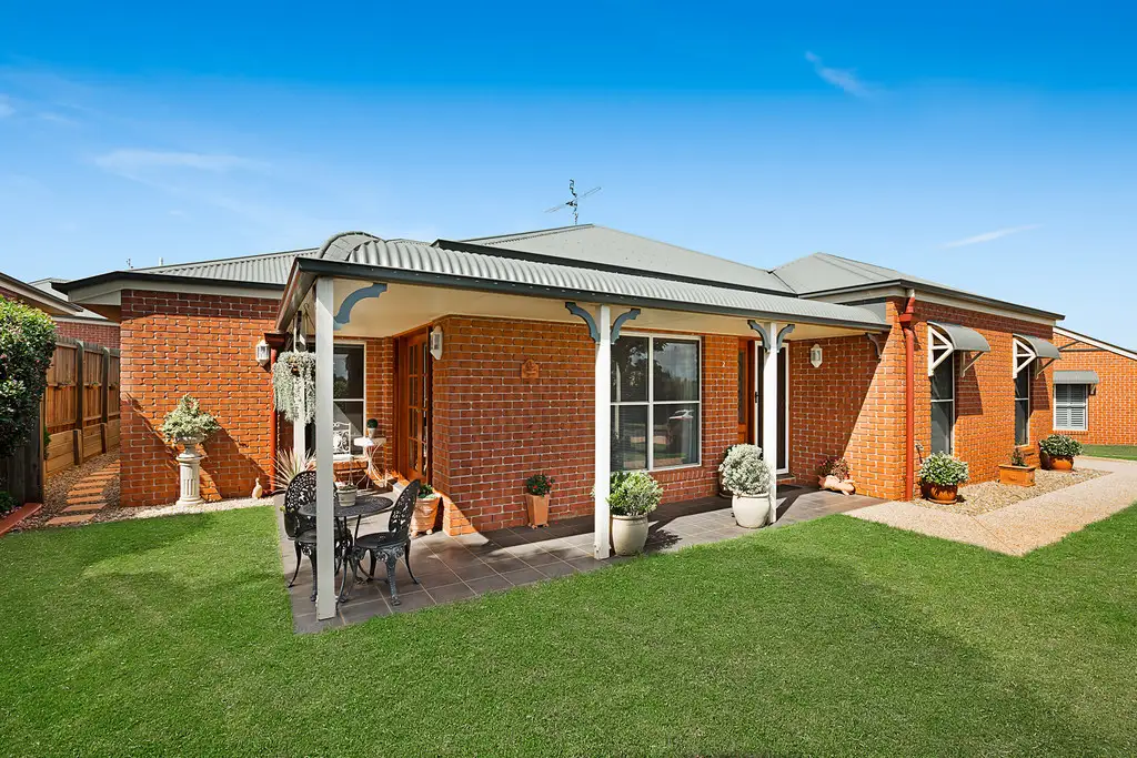 Main view of Homely unit listing, 2/1 Susie Court, Highfields QLD 4352
