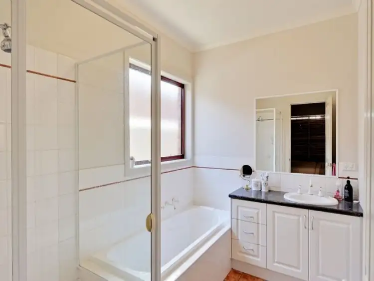 Fifth view of Homely unit listing, 3/15 Barker Avenue, Shepparton VIC 3630