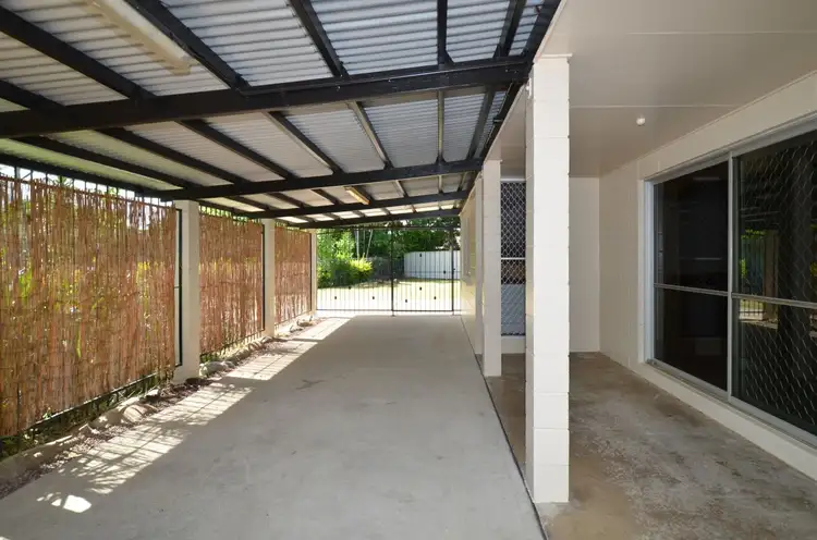 4 CUTLER COURT, Mount Louisa QLD 4814