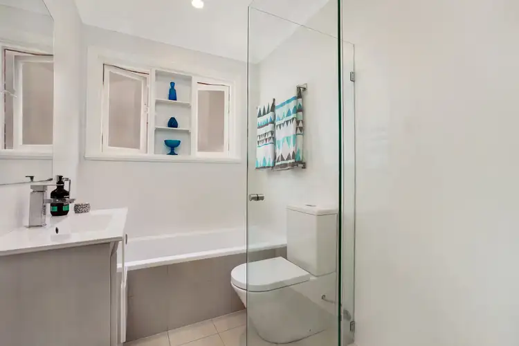 Sixth view of Homely apartment listing, 4/19 Ramsgate Avenue, Bondi Beach NSW 2026