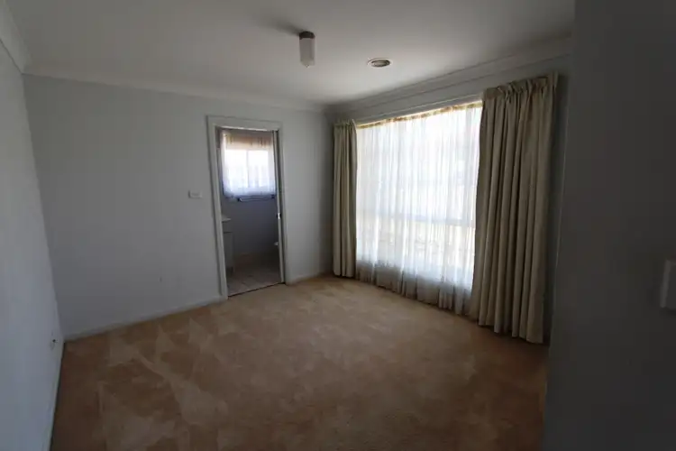 Sixth view of Homely house listing, 22 Sapphire Crescent, Bathurst NSW 2795