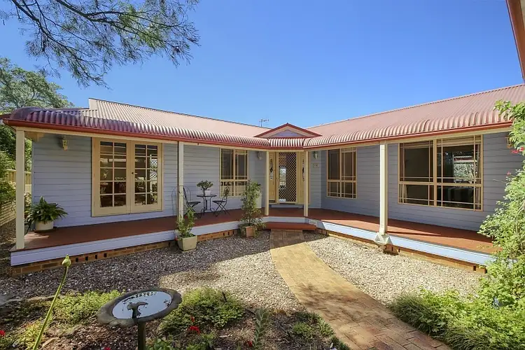 98 Ridgway Road, Avoca Beach NSW 2251