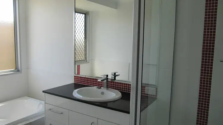 Seventh view of Homely house listing, 10 Palmerston Crt, New Auckland QLD 4680