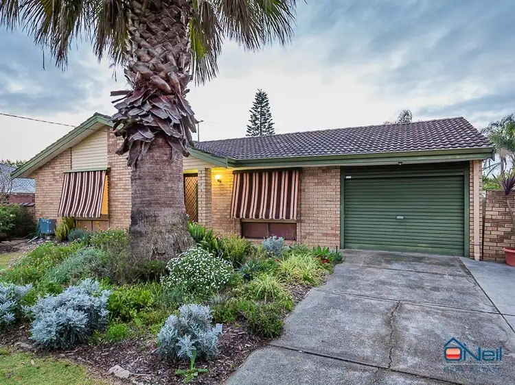 21 Tollington Park Road, Kelmscott WA 6111