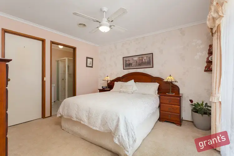 Sixth view of Homely house listing, 5 Glen Court, Narre Warren VIC 3805