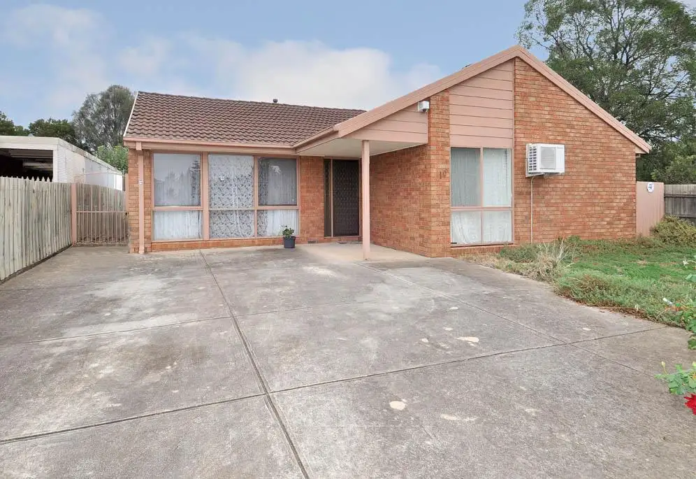 Main view of Homely house listing, 19 Flint Cres, Delahey VIC 3037