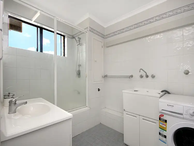 Sixth view of Homely unit listing, 8/359 Hawthorne Road, Hawthorne QLD 4171