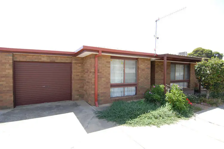 2/274 WICK STREET, Deniliquin NSW 2710