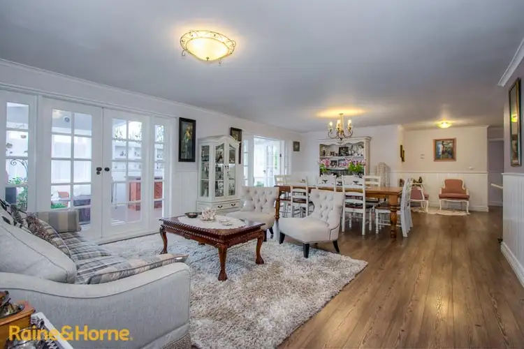 Fifth view of Homely house listing, 15 Kintore Close, Sunbury VIC 3429