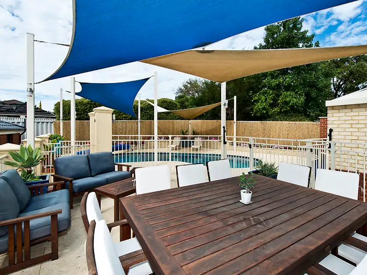 Seventh view of Homely house listing, 2 Jasper Crt, Bibra Lake WA 6163
