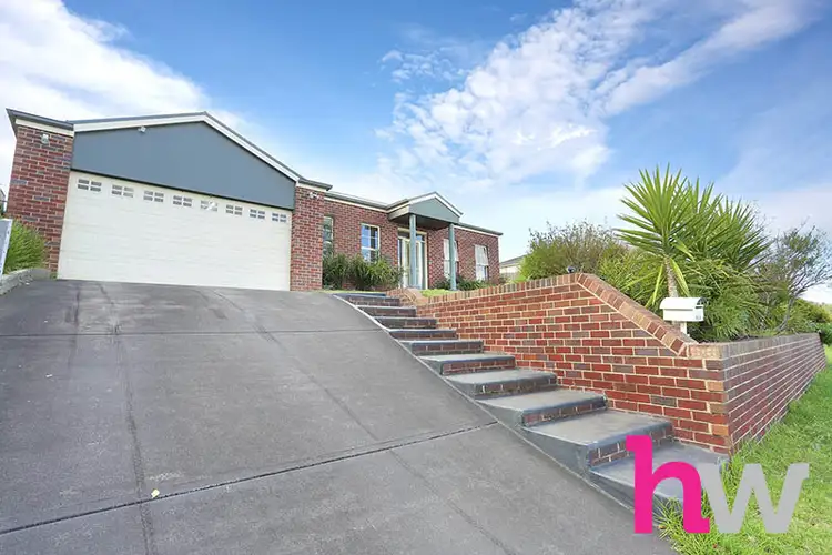 1 Shire Court, Highton VIC 3216