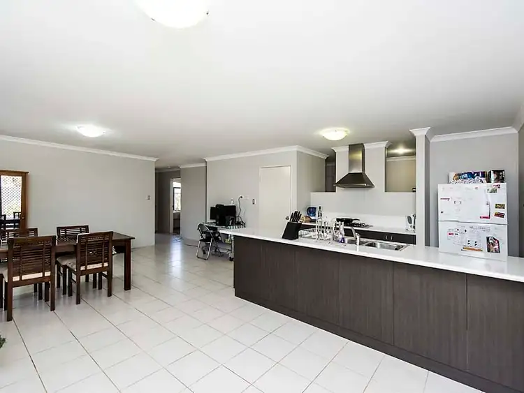 Fourth view of Homely house listing, 7 Waterbank Av, Beeliar WA 6164