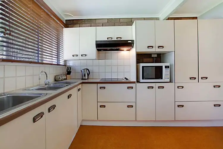 Third view of Homely townhouse listing, 9 Brushbox Place, Bradbury NSW 2560