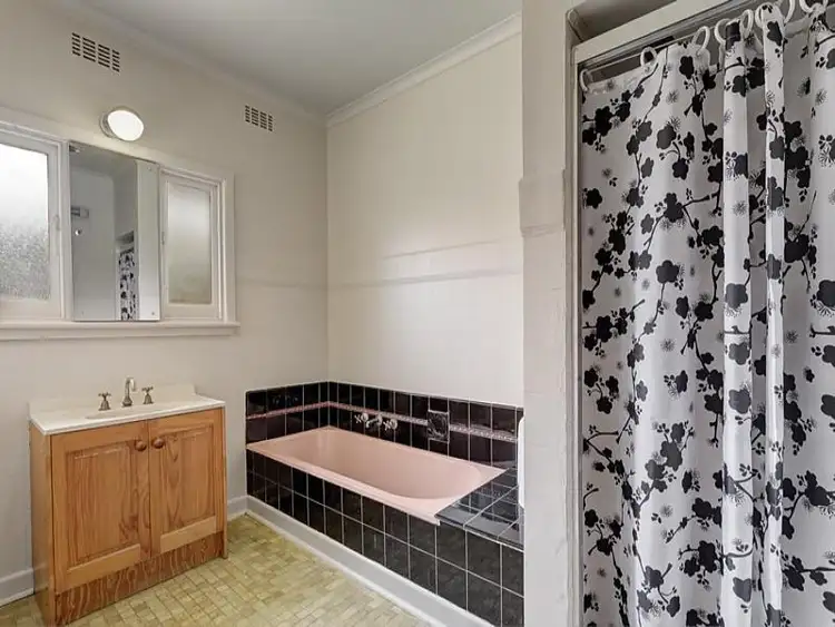 Seventh view of Homely house listing, 4 Service Road, Blackburn VIC 3130