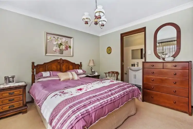 Fifth view of Homely house listing, 4 Bendigo Close, Wakeley NSW 2176