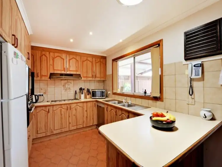 Fifth view of Homely house listing, 10 Asim Drive, Shepparton VIC 3630