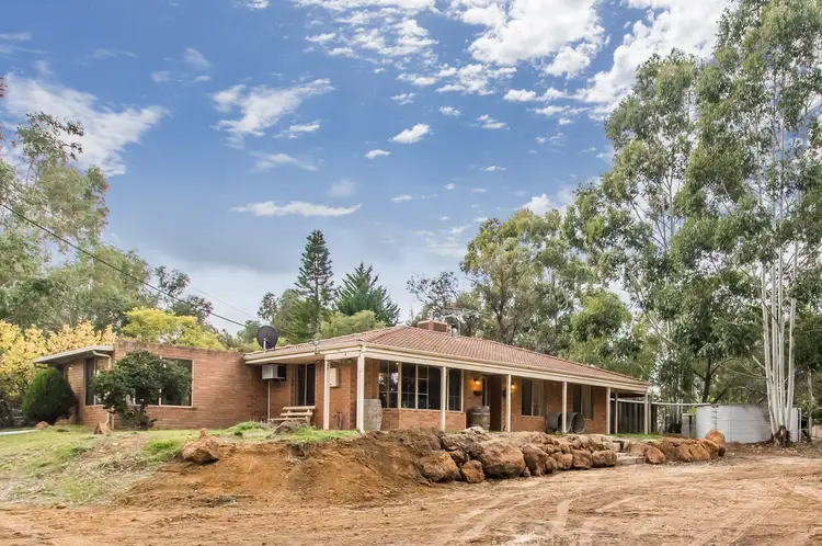 70 Wallangarra Drive, Bedfordale WA 6112