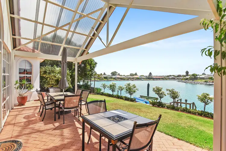 13 Lakeside Circuit, Encounter Bay SA 5211