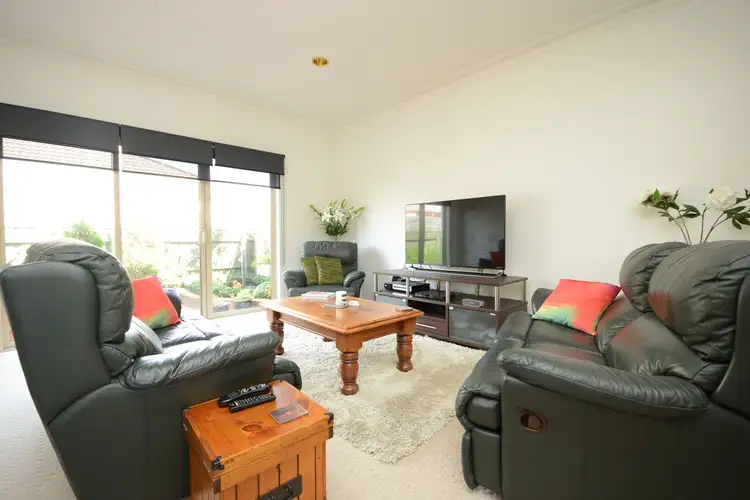 Second view of Homely house listing, 2/13 Pearson Street, Bairnsdale VIC 3875