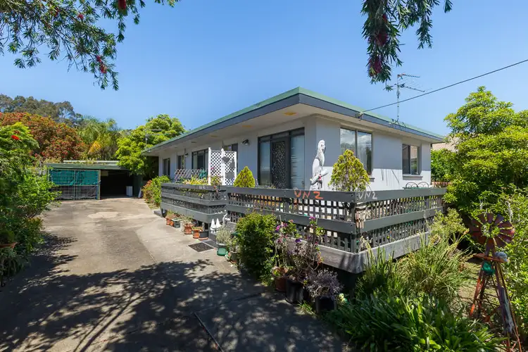 27 Edward Road, Batehaven NSW 2536