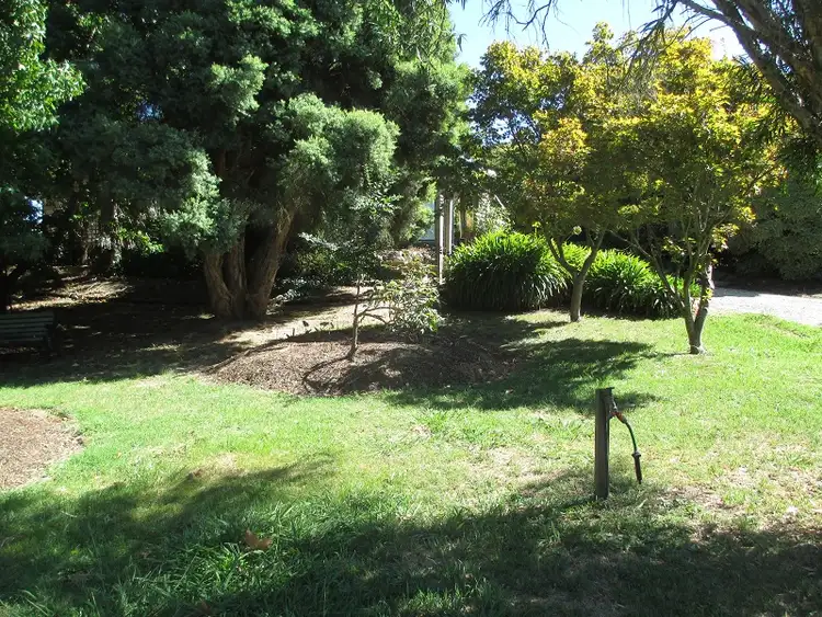 Second view of Homely house listing, 29 Vickery, Alexandra VIC 3714