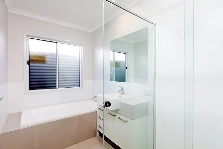 Seventh view of Homely semi-detached listing, 2/15 Ochre Crescent, Caloundra West QLD 4551