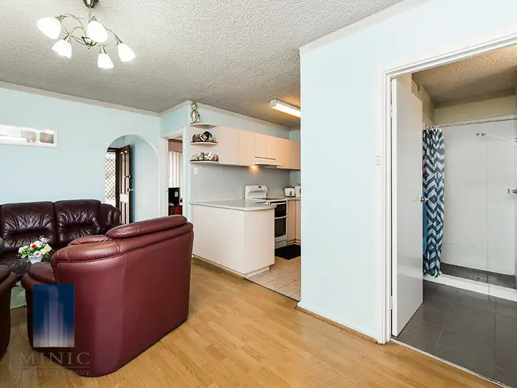 Fourth view of Homely house listing, 1/19 FREESIA WAY, Willetton WA 6155