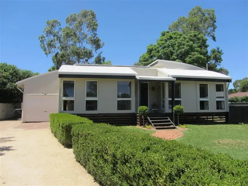 Main view of Homely house listing, 4 Broadwater Place, Moree NSW 2400