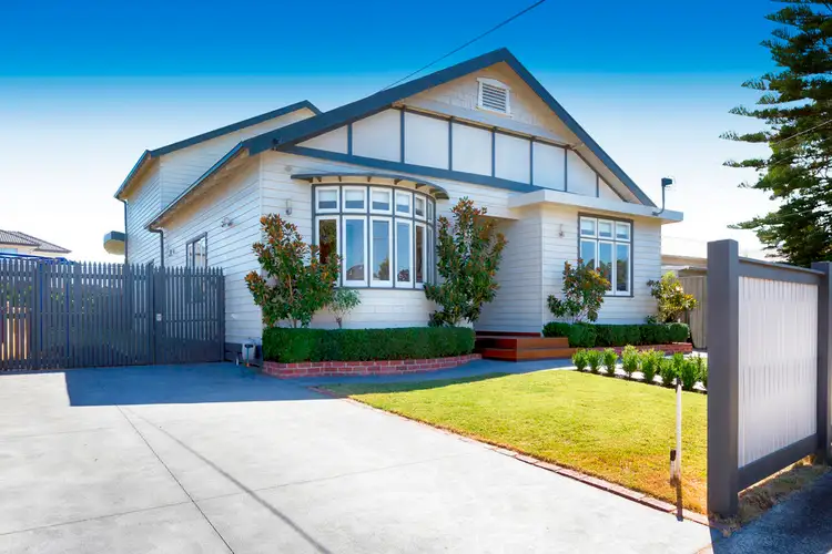 1 Broadway, Bonbeach VIC 3196