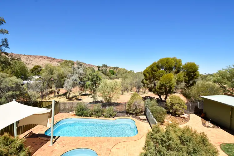 53 Hillside Gardens, Desert Springs NT 870