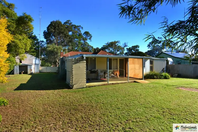 Second view of Homely house listing, 31 Hackett Road, Harvey WA 6220