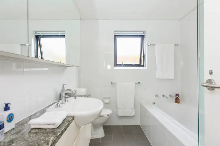 Fifth view of Homely apartment listing, FT3/184 Forbes Street, Darlinghurst NSW 2010
