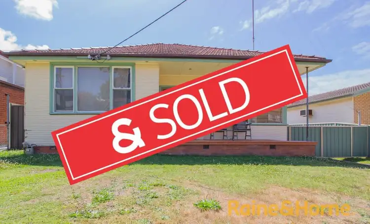 175 WOMMARA AVENUE, Belmont North NSW 2280