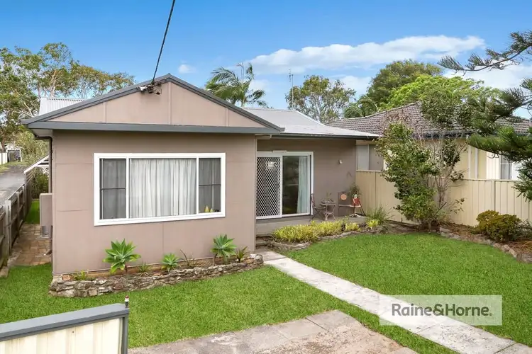 73 Gallipoli Avenue, Umina Beach NSW 2257