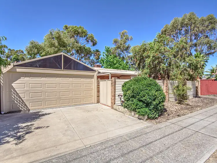 450 High Road, Ferndale WA 6148