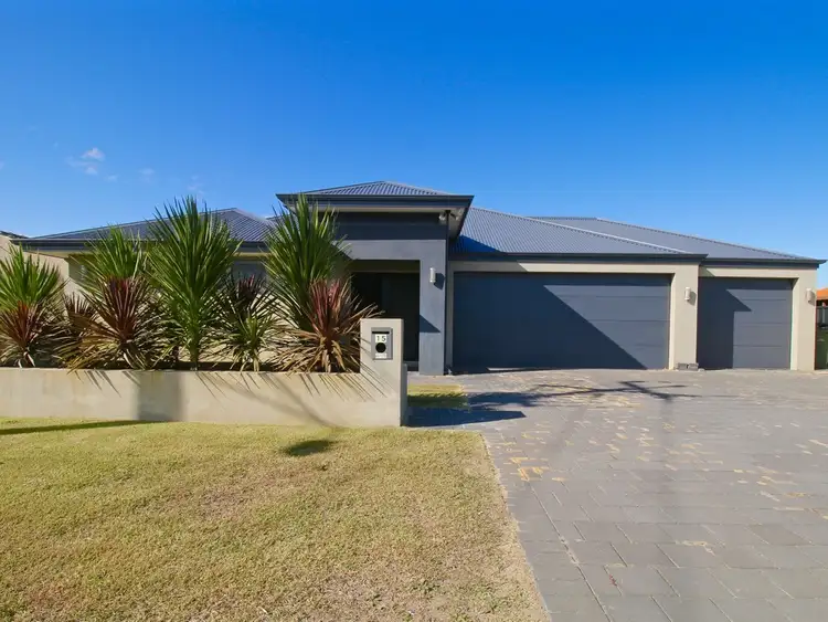 15 Townsend Road, Rockingham WA 6168