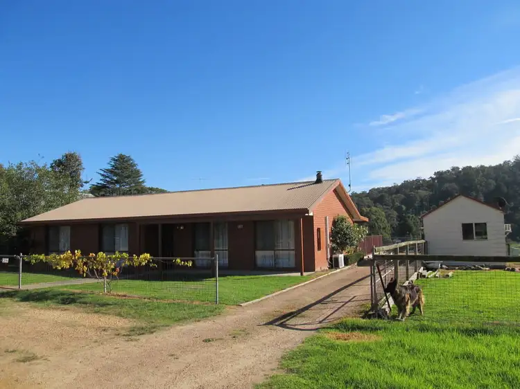 107 Barkly Street, Wiseleigh VIC 3885