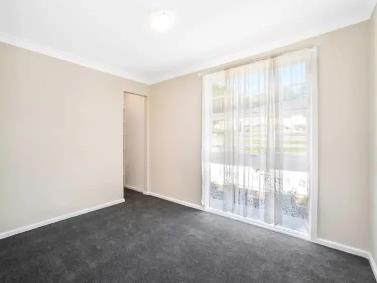 Fourth view of Homely villa listing, 2/56 Thirroul Rd, Kanahooka NSW 2530